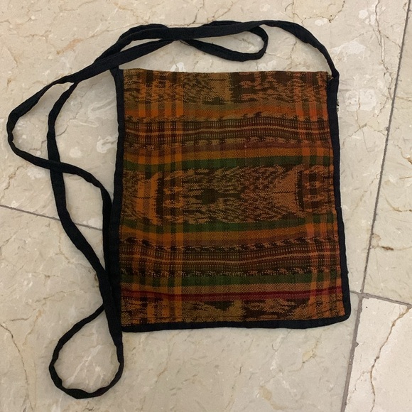 artisan embroidered fabric handbag made in guatemala boho - Picture 4 of 4